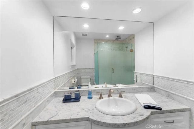 215 E Edgewater, Newport Beach, CA 92661
