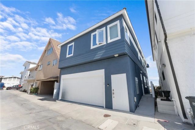 215 E Edgewater, Newport Beach, CA 92661