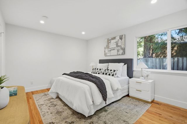 2110 Dolphin Drive, Aptos, CA 95003