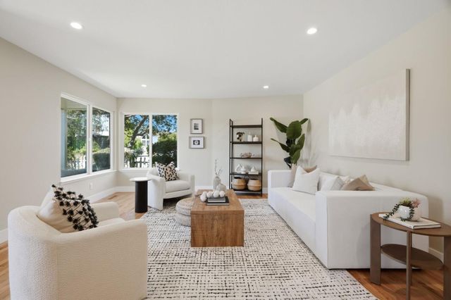 2110 Dolphin Drive, Aptos, CA 95003