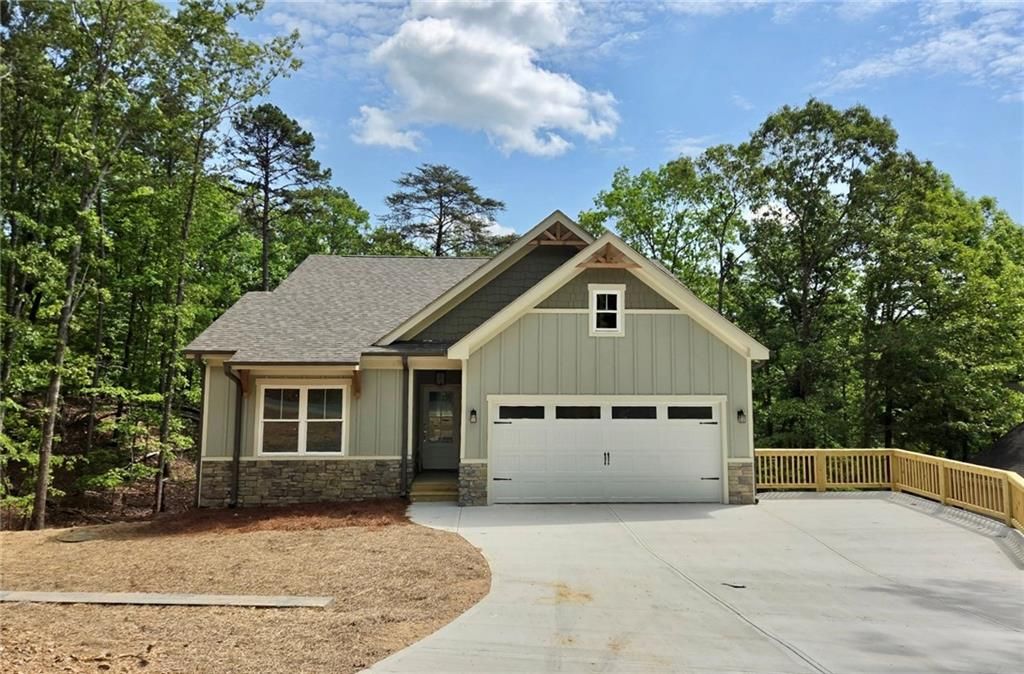 149 White Antelope Street, Waleska, GA 30183