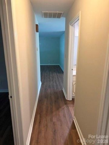 6702 W Woodthrush Drive, Charlotte, NC 28227