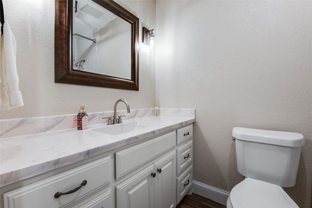 1211 Mcalpin Road, Midlothian, TX 76065