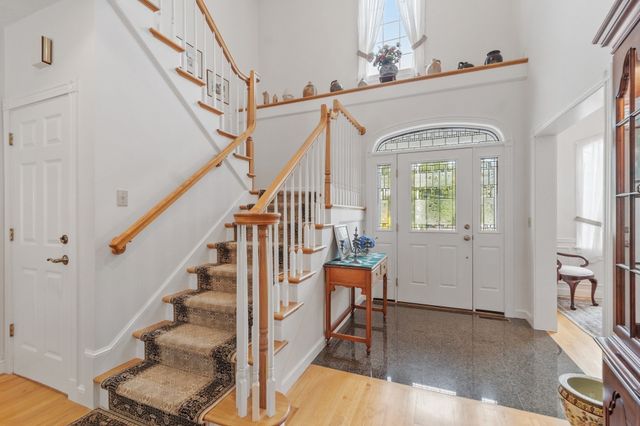 52 High St, Chelmsford, MA 01824