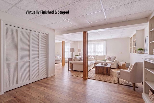 52 High St, Chelmsford, MA 01824