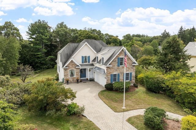 52 High St, Chelmsford, MA 01824