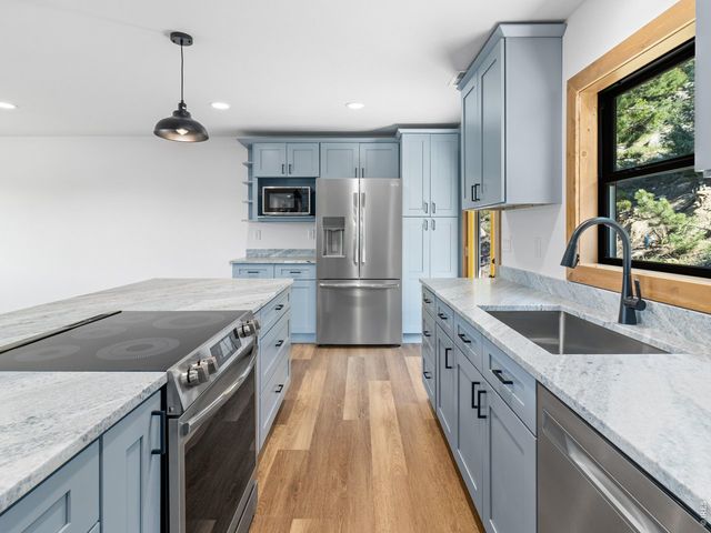 199 Pinyon Trl, Estes Park, CO 80517