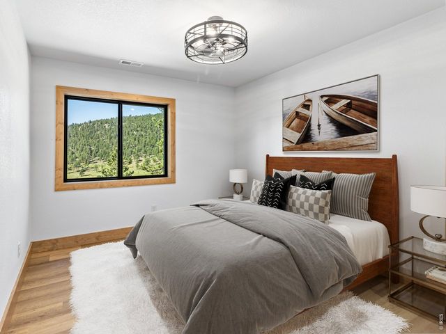 199 Pinyon Trl, Estes Park, CO 80517