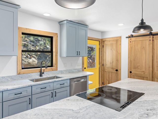 199 Pinyon Trl, Estes Park, CO 80517