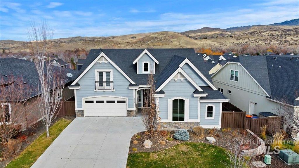 4704 W Barnview Drive, Boise, ID 83714