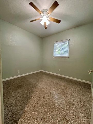 5950 NE 6TH Avenue, Oakland Park, FL 33334