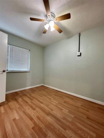 5950 NE 6TH Avenue, Oakland Park, FL 33334