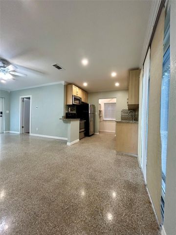 5950 NE 6TH Avenue, Oakland Park, FL 33334