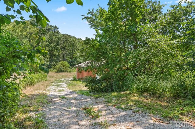 14355 Charter Church Road, De Soto, MO 63020