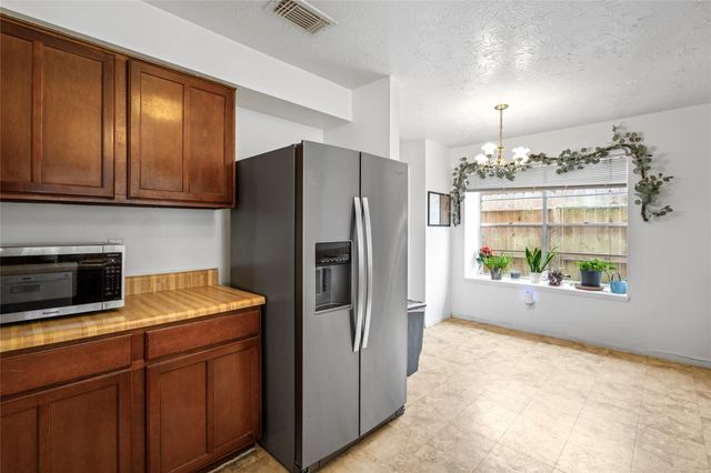 2302 Shady Brook Drive, Houston, TX 77084