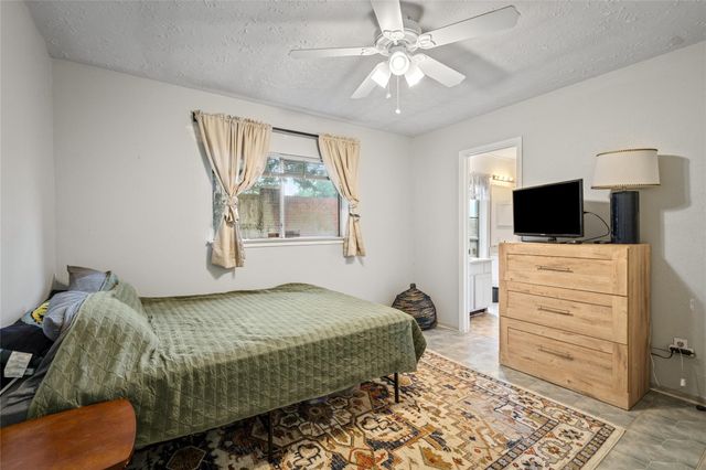 2302 Shady Brook Drive, Houston, TX 77084