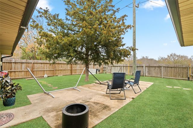 2302 Shady Brook Drive, Houston, TX 77084