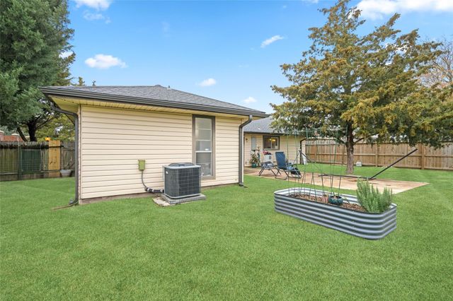 2302 Shady Brook Drive, Houston, TX 77084