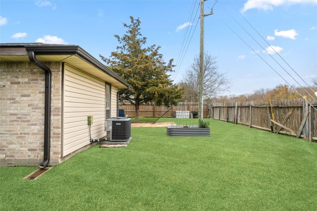 2302 Shady Brook Drive, Houston, TX 77084