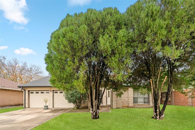 2302 Shady Brook Drive, Houston, TX 77084