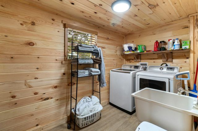 132 Burketts Chapel Road, Decatur, TN 37322