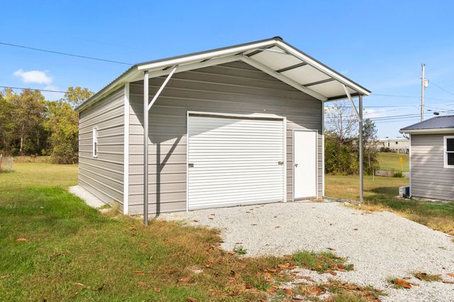 132 Burketts Chapel Road, Decatur, TN 37322