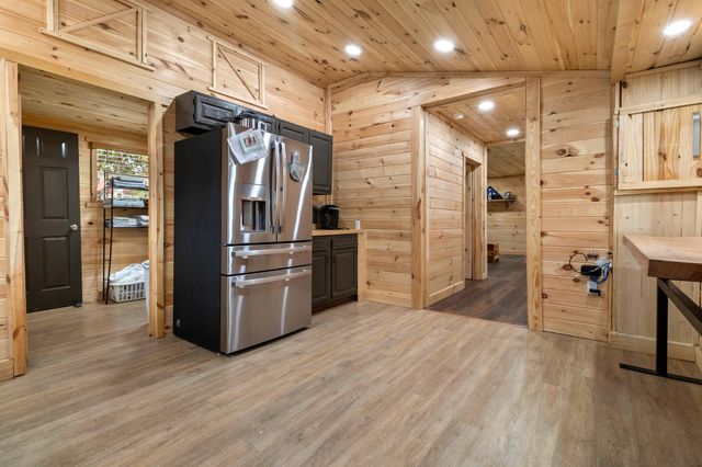 132 Burketts Chapel Road, Decatur, TN 37322