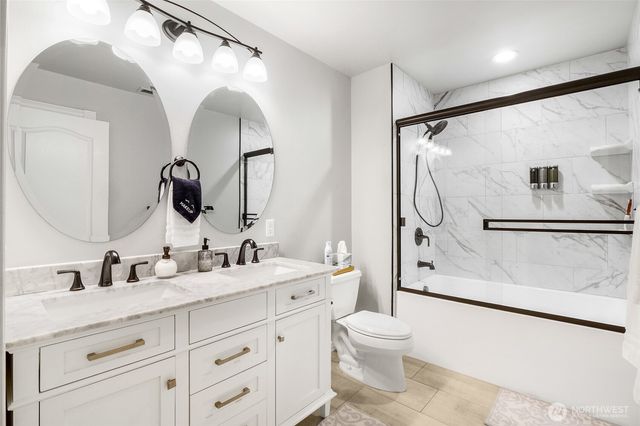 506 S Sandalwood Place, Moses Lake, WA 98837