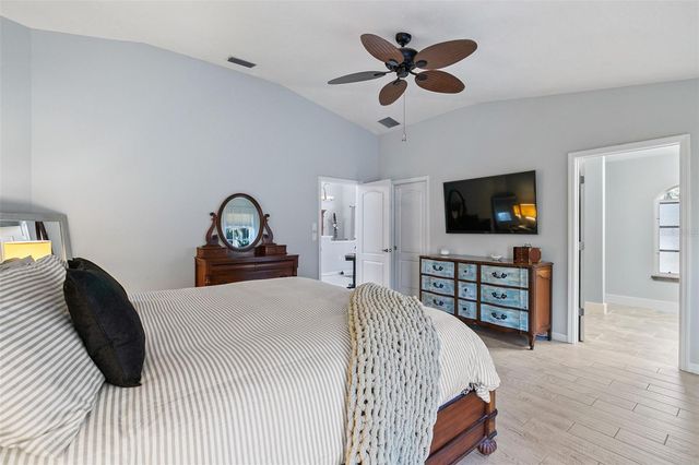 2262 LAKEWOOD LANE, Nokomis, FL 34275