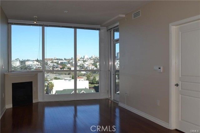 300 W Beech Street 1204, San Diego, CA 92101