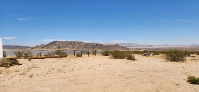 4675 Kickapoo Trail, Landers, CA 92285