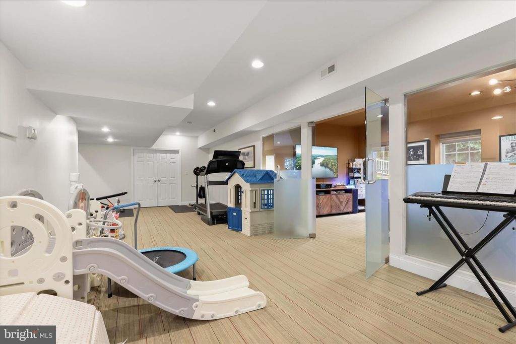 Image 59 of property listing at 515 GARRISON FOREST RD, Owings Mills, MD 21117