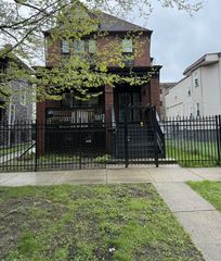 443 W 61st Place, Chicago, IL 60621