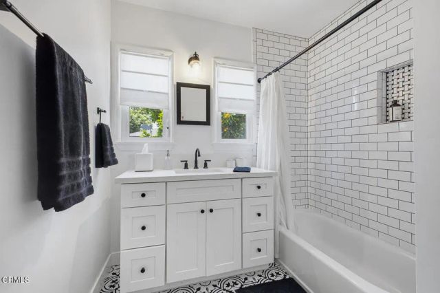 1681 Forest Avenue, Pasadena, CA 91103