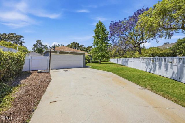 1681 Forest Avenue, Pasadena, CA 91103
