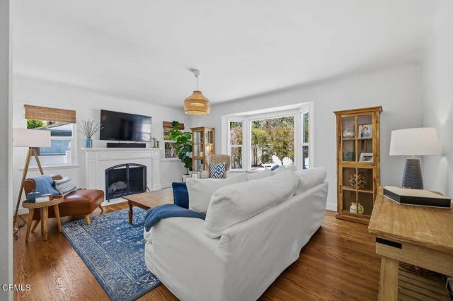 1681 Forest Avenue, Pasadena, CA 91103