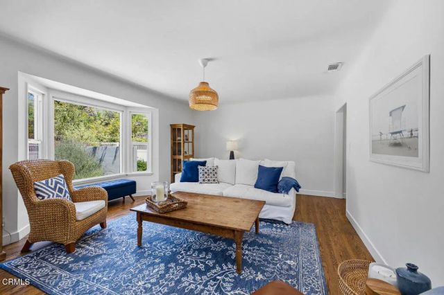 1681 Forest Avenue, Pasadena, CA 91103