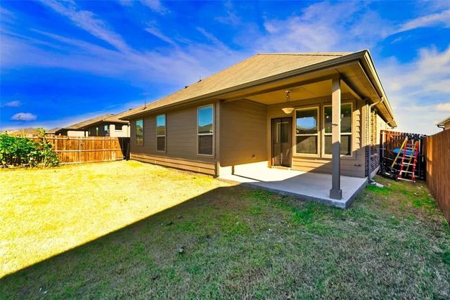 11057 Temple Gardens Trail, Fort Worth, TX 76052