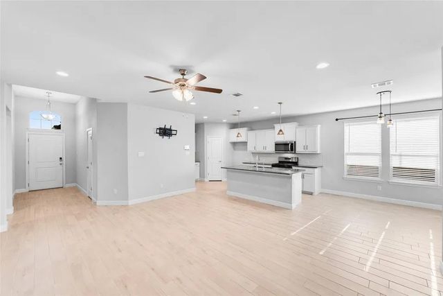 11057 Temple Gardens Trail, Fort Worth, TX 76052