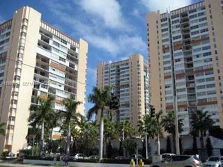 1890 S Ocean Dr 504, Hallandale Beach, FL 33009