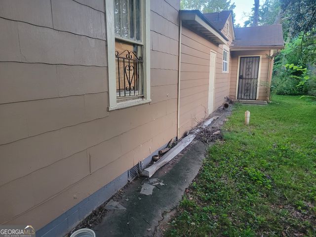 1767 Thomas Street, Decatur, GA 30032