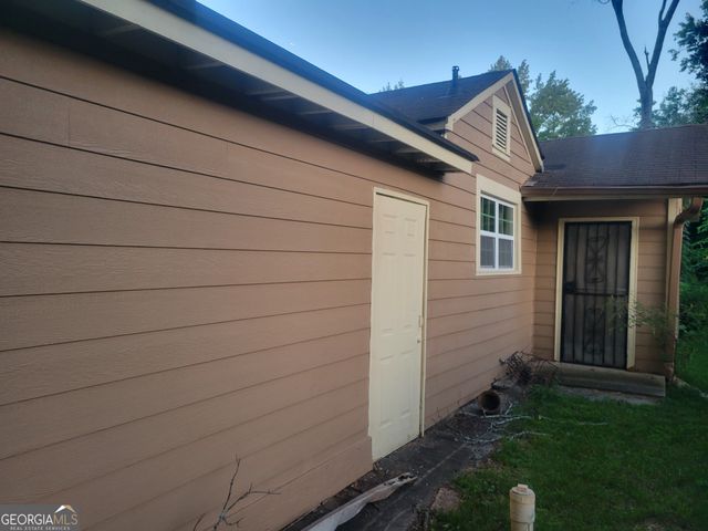 1767 Thomas Street, Decatur, GA 30032