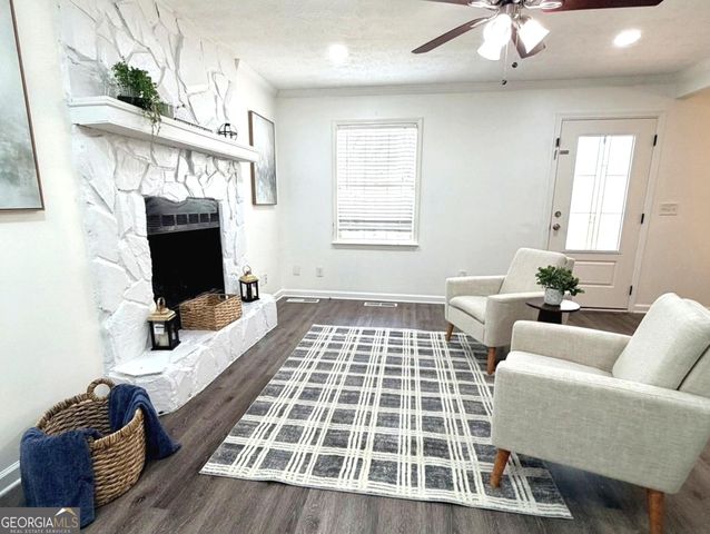 4416 Cary Drive, Snellville, GA 30039
