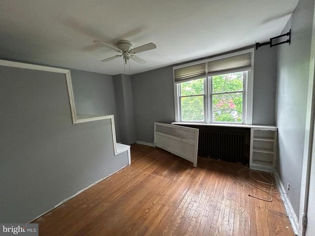 2003 OAKMONT AVE, Havertown, PA 19083