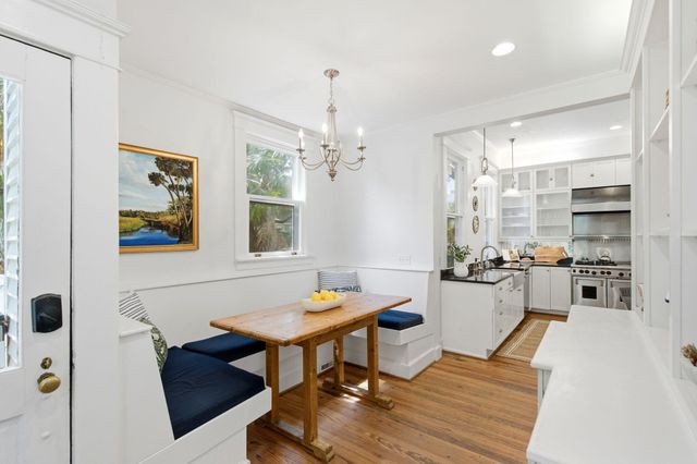 9 Colonial Street, Charleston, SC 29401