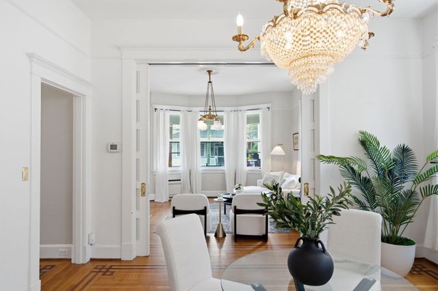 9 Colonial Street, Charleston, SC 29401