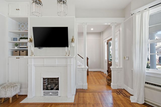 9 Colonial Street, Charleston, SC 29401