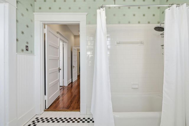 9 Colonial Street, Charleston, SC 29401