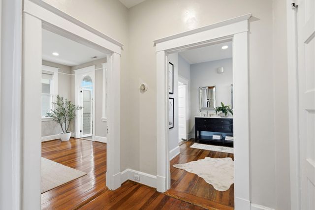 9 Colonial Street, Charleston, SC 29401