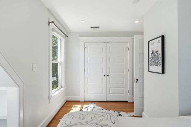 9 Colonial Street, Charleston, SC 29401